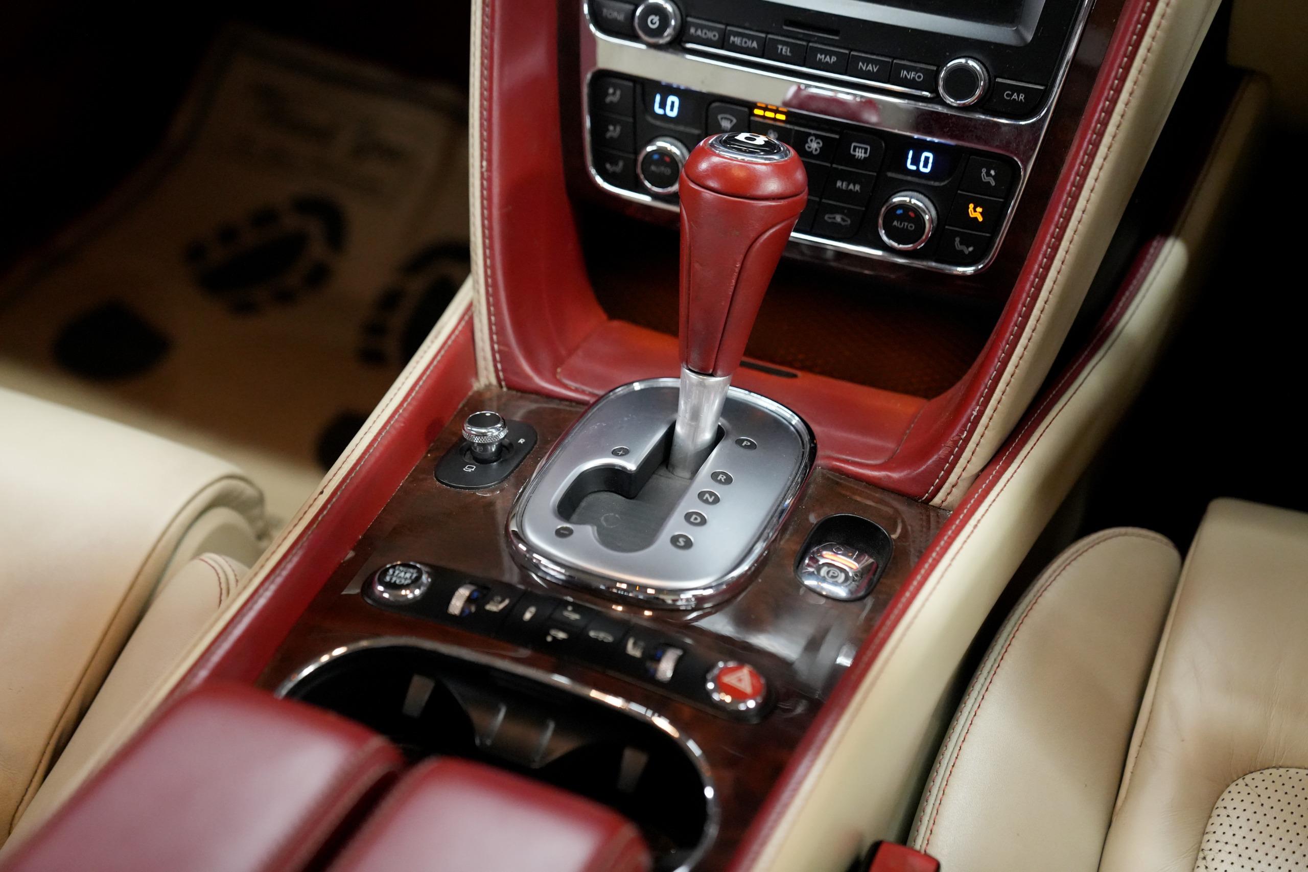 Bentley Continental GT V8